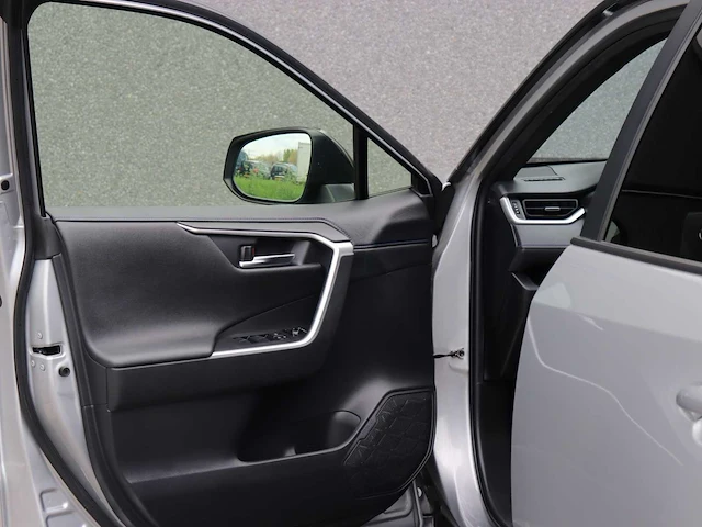 Toyota rav4 2.5 hybrid bi-tone | x-002-bf - afbeelding 39 van  39