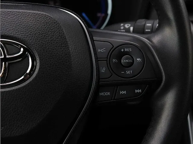 Toyota rav4 2.5 hybrid bi-tone | x-503-fn - afbeelding 19 van  52