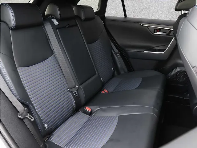 Toyota rav4 2.5 hybrid bi-tone | x-503-fn - afbeelding 42 van  52