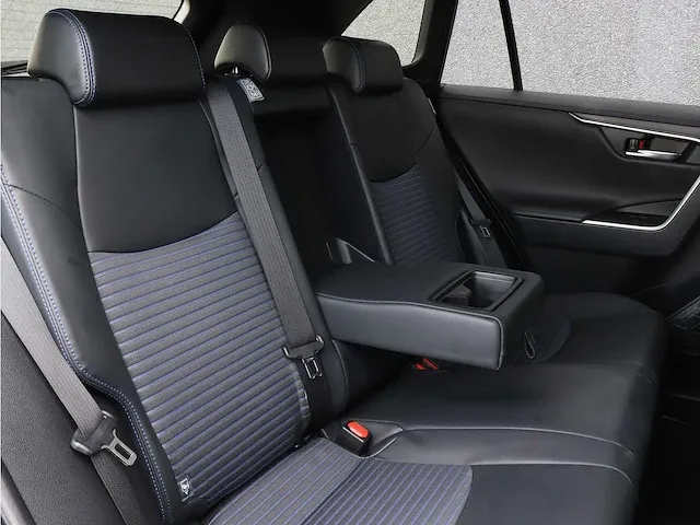 Toyota rav4 2.5 hybrid bi-tone | x-503-fn - afbeelding 44 van  52