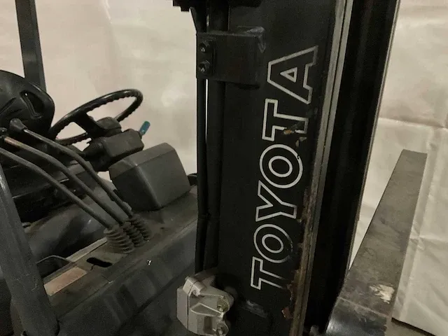 Toyota sas 18 vorkheftruck v.v sideshift urenstand: 4340 - afbeelding 2 van  14