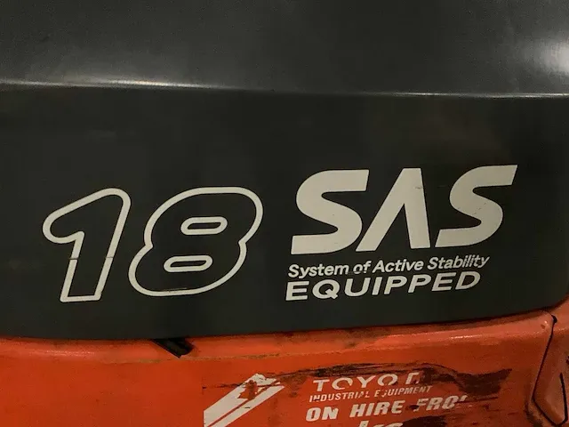 Toyota sas 18 vorkheftruck v.v sideshift urenstand: 4340 - afbeelding 8 van  14
