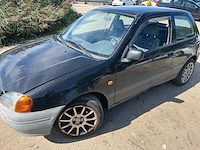 Toyota starlet 1.3-16v xli 1999 | xr-vp-52 - afbeelding 1 van  9