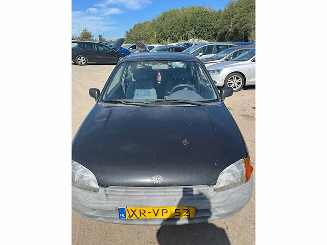 Toyota starlet 1.3-16v xli 1999 | xr-vp-52 - afbeelding 5 van  9