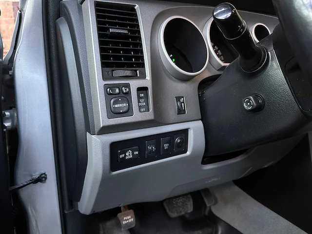 Toyota tundra 5.7 v8 double cab 381pk 2011, 1-vrp-97 - afbeelding 13 van  46