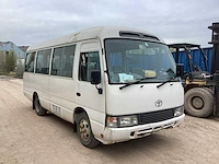 Toyota u-bb46v-zrmns bus - afbeelding 1 van  14