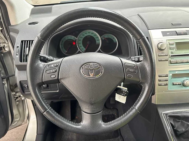 Toyota verso 1.6 vvt-i dynamic 2006 | 08-sz-xg - afbeelding 2 van  23