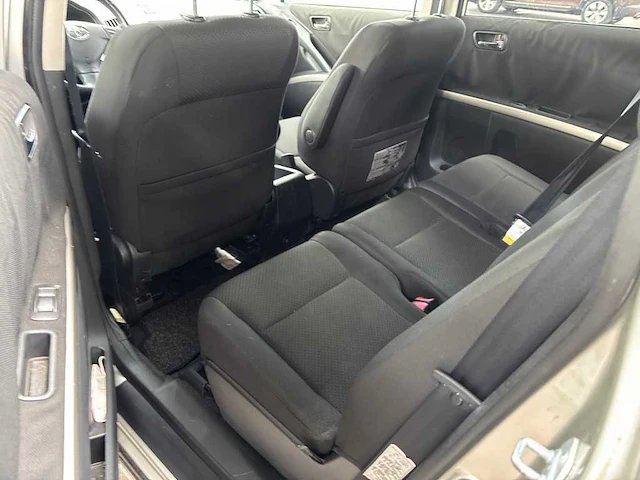 Toyota verso 1.6 vvt-i dynamic 2006 | 08-sz-xg - afbeelding 10 van  23
