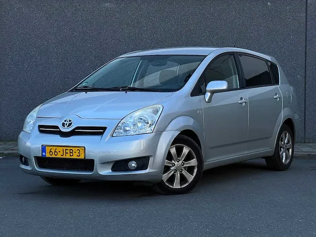 Toyota verso 2.2 d-4d luna 136pk | 66-jfb-3 - afbeelding 1 van  21