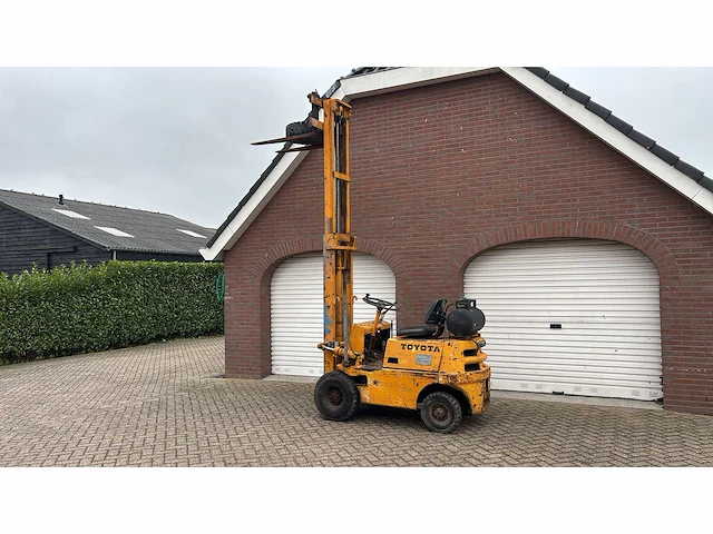 Toyota vorkheftruck - afbeelding 7 van  10