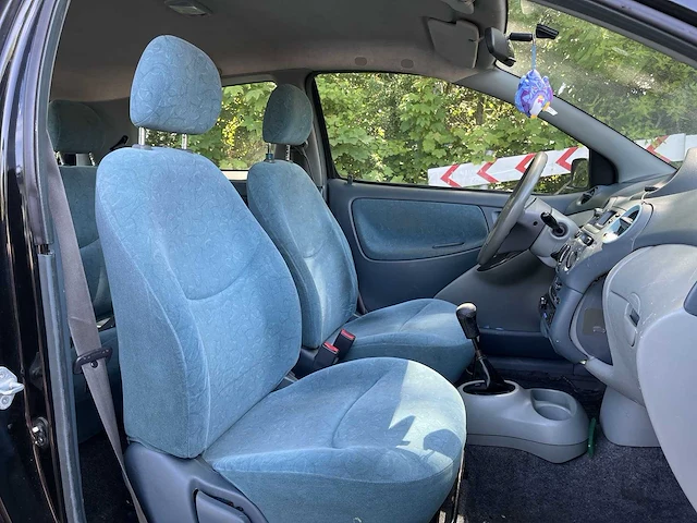 Toyota yaris 1.0-16v vvt-i sol car 1999 | zd-vr-34 i - afbeelding 11 van  21