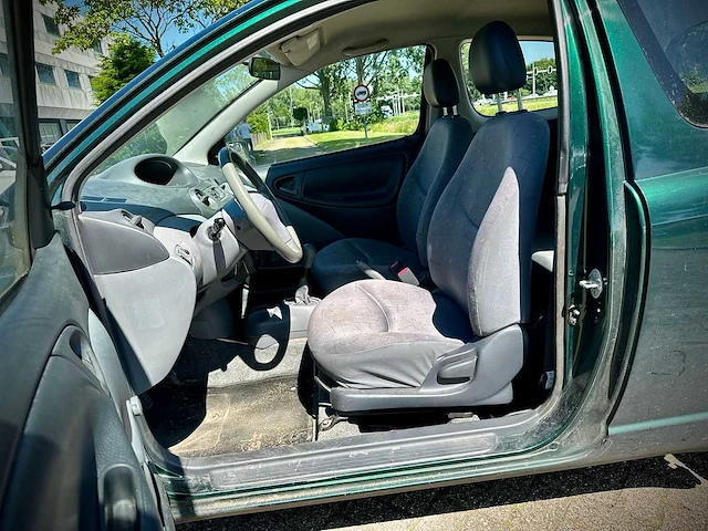 Toyota yaris 1.0 16v vvt i terra, 77-gx-kv - afbeelding 9 van  13