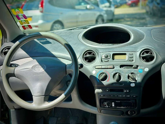 Toyota yaris 1.0 16v vvt i terra, 77-gx-kv - afbeelding 12 van  13