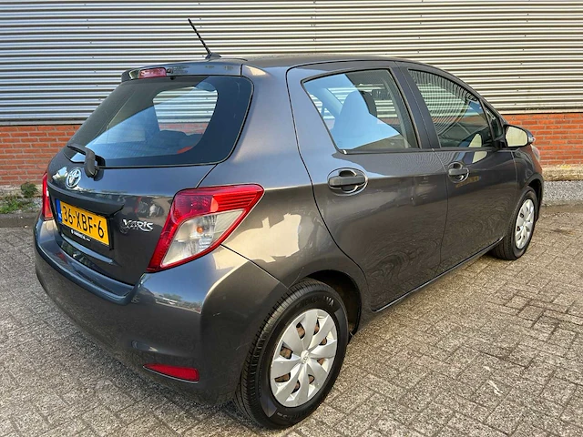 Toyota yaris 1.0 vvt-i comfort , 36-xbf-6 - afbeelding 8 van  15