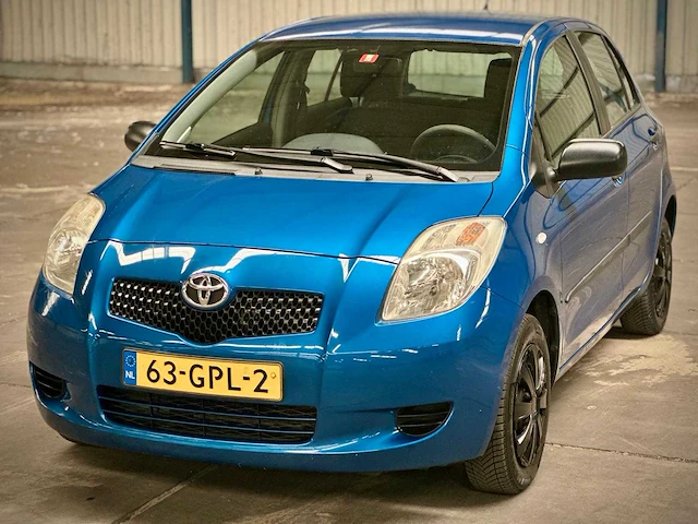 Toyota yaris 1.0 vvti, 63-gpl-2 - afbeelding 1 van  11