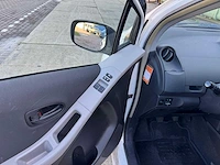 Toyota yaris 1.0 vvti acces airco 5-deurs 46-pgs-6 - afbeelding 4 van  22