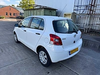 Toyota yaris 1.0 vvti acces airco 5-deurs 46-pgs-6 - afbeelding 16 van  22