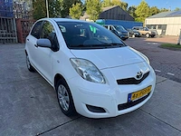 Toyota yaris 1.0 vvti acces airco 5-deurs 46-pgs-6 - afbeelding 18 van  22