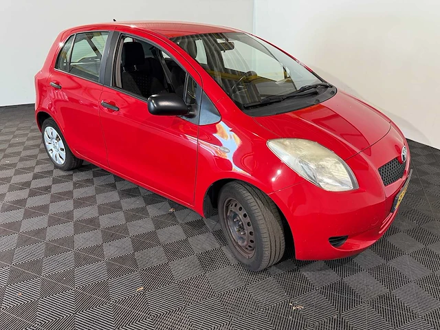 Toyota yaris 1.0 vvti spirit, 90-xn-kn - afbeelding 10 van  13