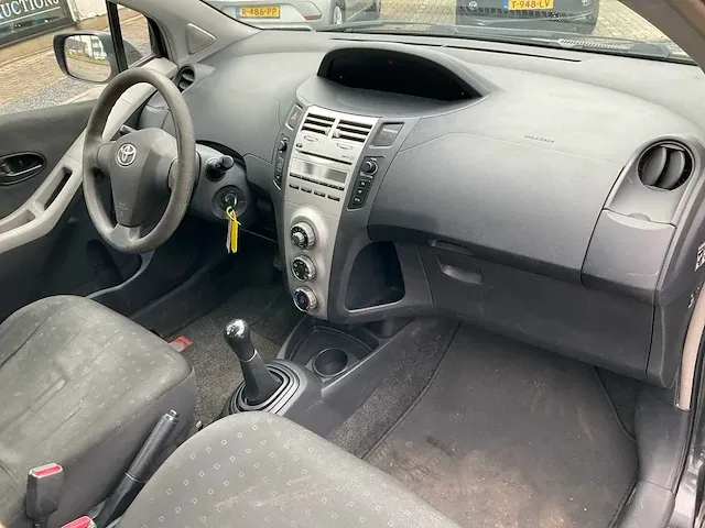Toyota yaris 1.0 vvti terra, z-052-kf - afbeelding 7 van  23