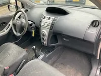 Toyota yaris 1.0 vvti terra, z-052-kf - afbeelding 7 van  23