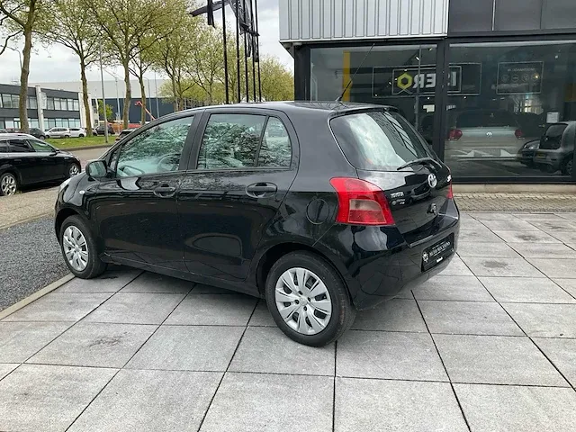 Toyota yaris 1.0 vvti terra, z-052-kf - afbeelding 17 van  23