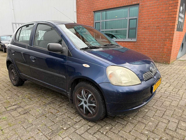 Toyota yaris 1.3 16v vvt i luna, 01-jv-vr - afbeelding 5 van  11