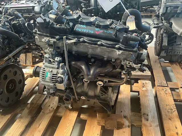 Toyota yaris 1.3l 16v 1nr automotor - afbeelding 1 van  5