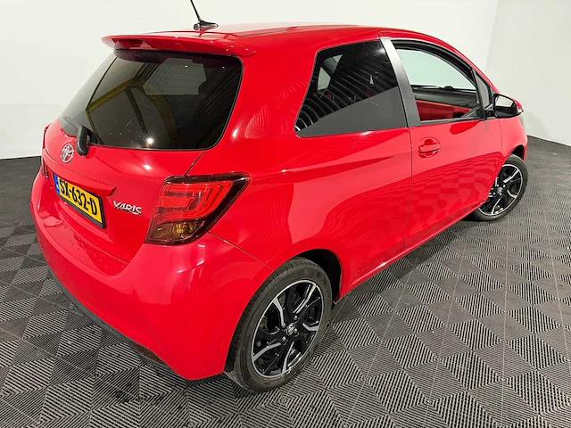 Toyota yaris 1.4 d-4d-f aspirat, sx-632-d - afbeelding 9 van  13