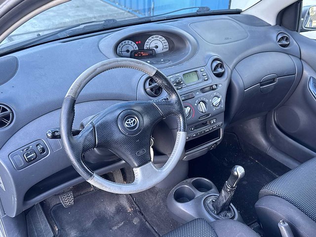 Toyota yaris 1.5-16v vvt-i tsport car 2002 | 68-jf-tx - afbeelding 11 van  23
