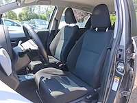 Toyota yaris 1.5 full hybrid aspiration car 2012 | 82-xlb-2 - afbeelding 2 van  33