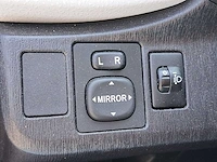 Toyota yaris 1.5 full hybrid aspiration car 2012 | 82-xlb-2 - afbeelding 4 van  33