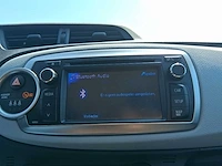 Toyota yaris 1.5 full hybrid aspiration car 2012 | 82-xlb-2 - afbeelding 8 van  33