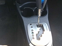 Toyota yaris 1.5 full hybrid aspiration car 2012 | 82-xlb-2 - afbeelding 19 van  33