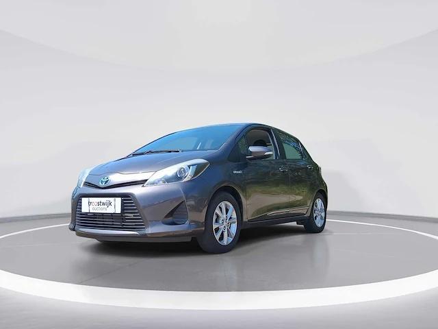 Toyota yaris 1.5 full hybrid aspiration car 2012 | 82-xlb-2 - afbeelding 28 van  33