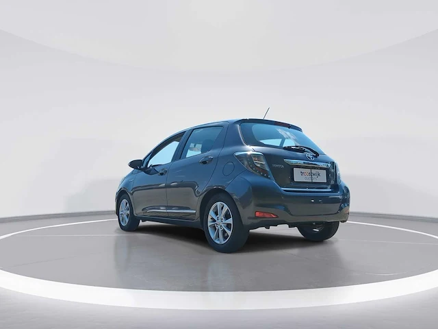 Toyota yaris 1.5 full hybrid aspiration car 2012 | 82-xlb-2 - afbeelding 30 van  33