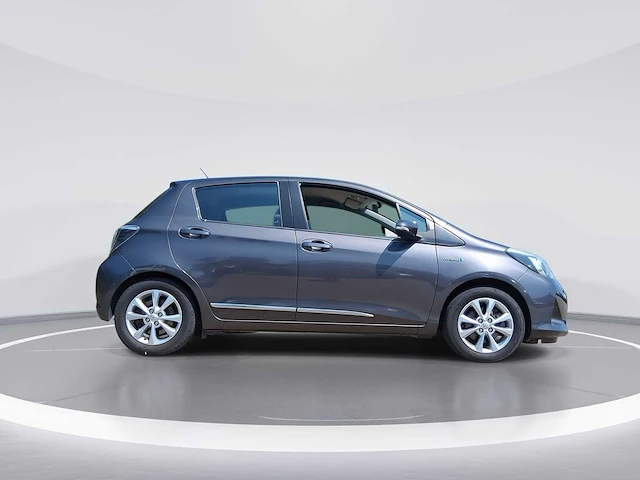 Toyota yaris 1.5 full hybrid aspiration car 2012 | 82-xlb-2 - afbeelding 33 van  33