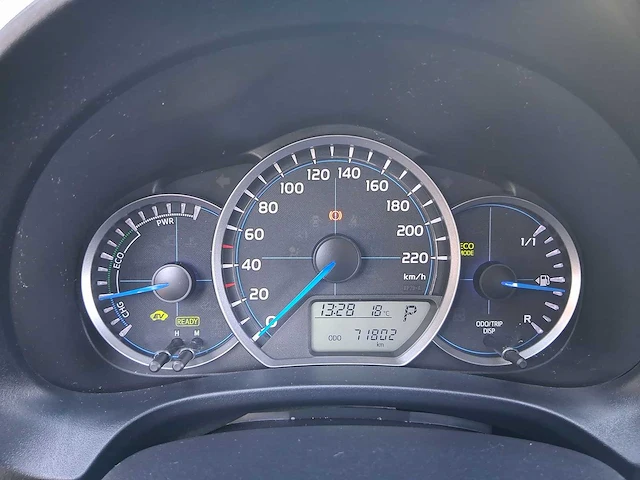 Toyota yaris 1.5 full hybrid aspiration car 2013 | kl-633-s - afbeelding 6 van  30