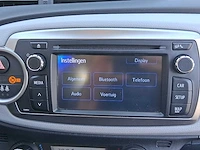 Toyota yaris 1.5 full hybrid aspiration car 2013 | kl-633-s - afbeelding 20 van  30