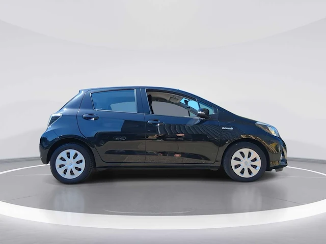 Toyota yaris 1.5 full hybrid aspiration car 2013 | kl-633-s - afbeelding 30 van  30