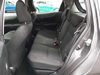 Toyota yaris 1.5 full hybrid comfort 2014 | jl-564-p - afbeelding 7 van  17