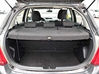 Toyota yaris 1.5 full hybrid comfort 2014 | jl-564-p - afbeelding 8 van  17