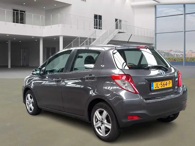 Toyota yaris 1.5 full hybrid comfort 2014 | jl-564-p - afbeelding 12 van  17