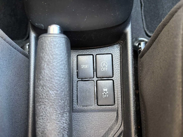 Toyota yaris 1.5 vvt i aspiration automaat; pz-630-z - afbeelding 14 van  20