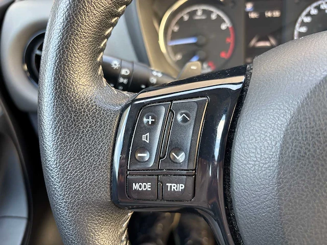 Toyota yaris 1.5 vvt i aspiration automaat; pz-630-z - afbeelding 15 van  20