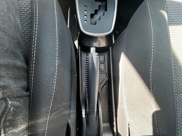 Toyota yaris hybrid (hev) 1.5i vvt-i active e-cvt 73 at, 2017 - afbeelding 2 van  26