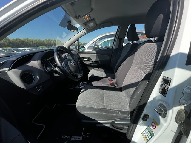 Toyota yaris hybrid (hev) 1.5i vvt-i active e-cvt 73 at, 2017 - afbeelding 6 van  26