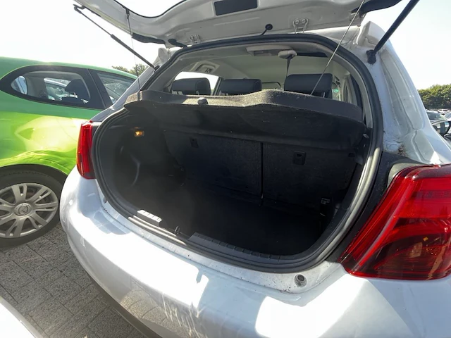 Toyota yaris hybrid (hev) 1.5i vvt-i active e-cvt 73 at, 2017 - afbeelding 10 van  26