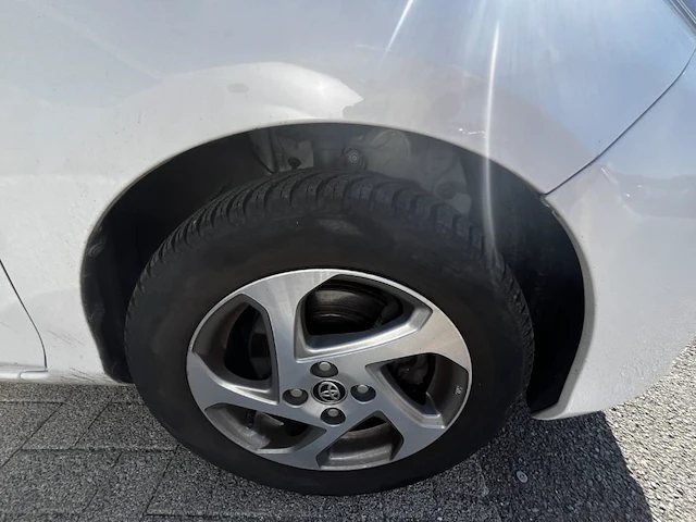 Toyota yaris hybrid (hev) 1.5i vvt-i active e-cvt 73 at, 2017 - afbeelding 14 van  26