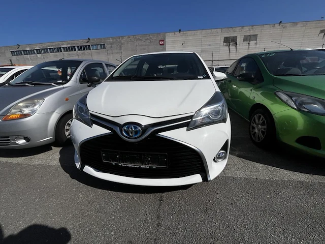 Toyota yaris hybrid (hev) 1.5i vvt-i active e-cvt 73 at, 2017 - afbeelding 12 van  26